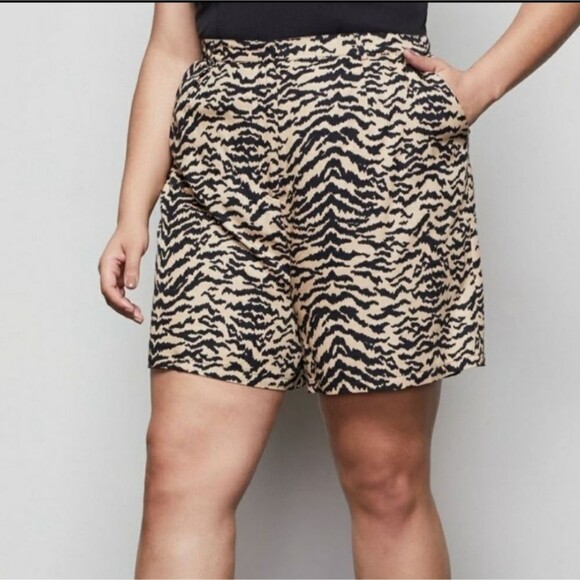 Good American Summer Boss Zebra Print High Waist Shorts Size 22 Brown Black - Picture 1 of 10